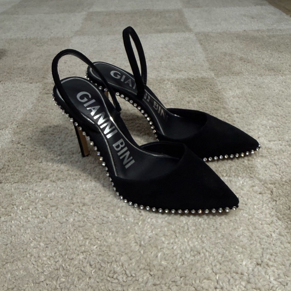 Gianni Bini Slingback Heels